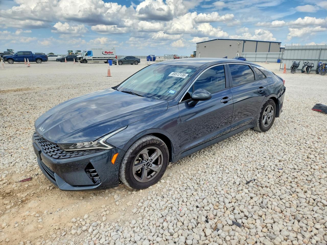 2022 KIA K5 — Front 3/4