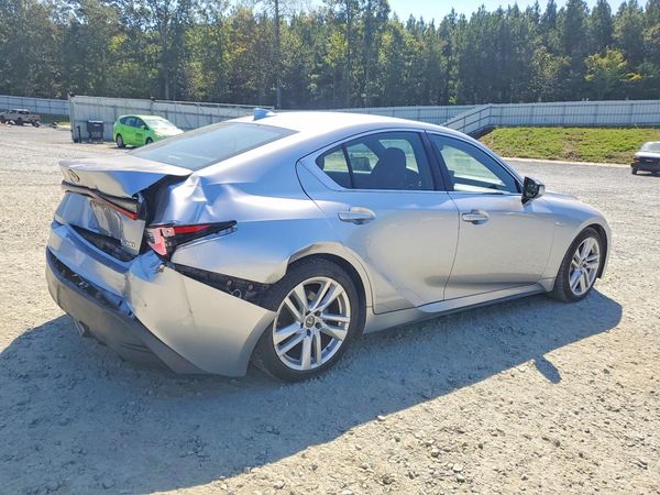 2021 LEXUS IS — PSRA