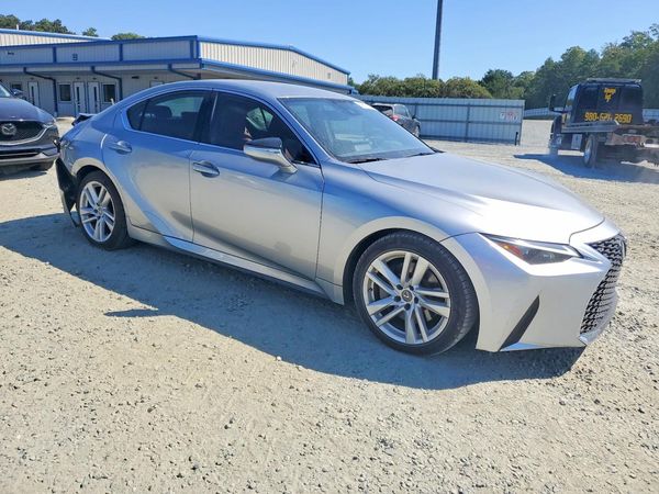 2021 LEXUS IS — Passenger 3/4