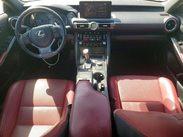 2021 LEXUS IS — CKPT