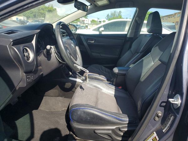 2019 TOYOTA COROLLA — DENT