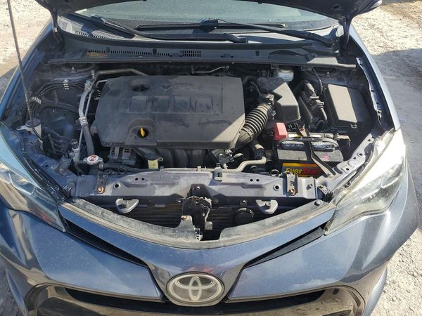 2019 TOYOTA COROLLA — Engine bay