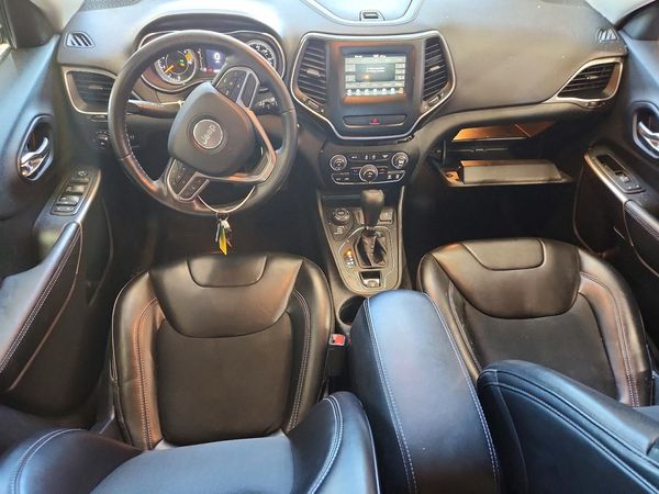 2019 JEEP CHEROKEE — CKPT