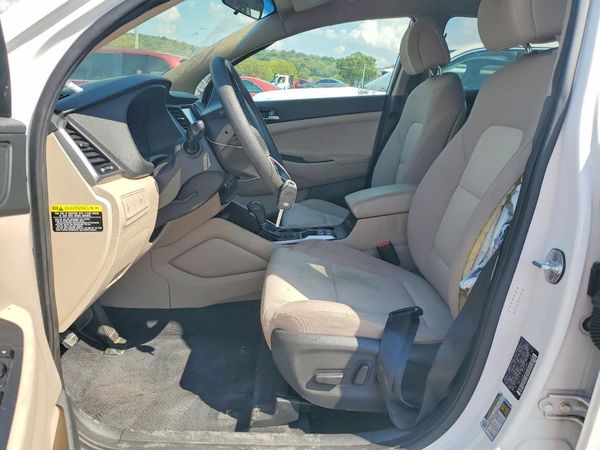 2018 HYUNDAI TUCSON — DENT
