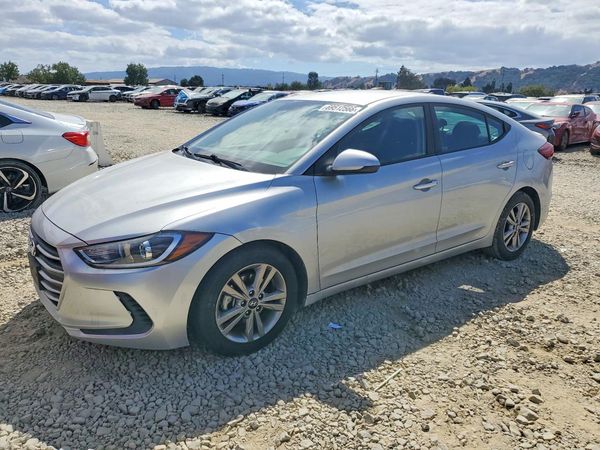 2018 HYUNDAI ELANTRA — DSFA — Front 3/4