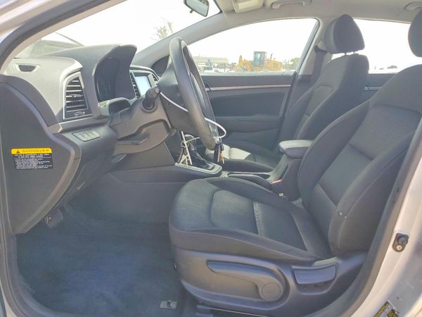 2018 HYUNDAI ELANTRA — DENT