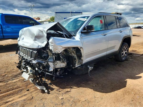 2025 JEEP CHEROKEE Limited — Front 3/4