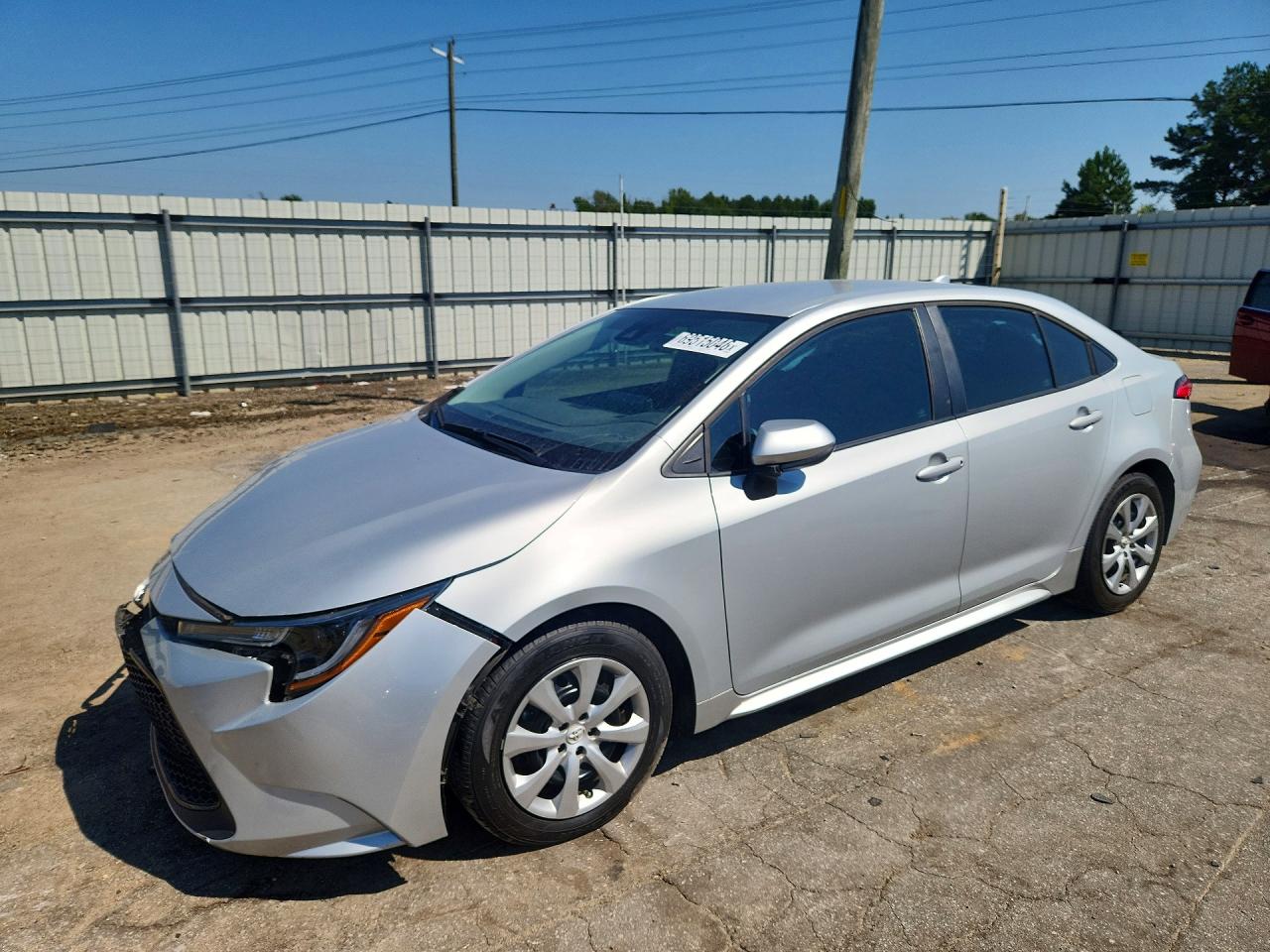2022 TOYOTA COROLLA LE — Front 3/4