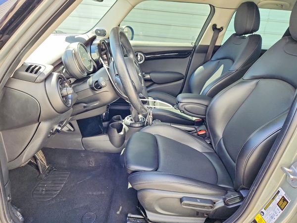 2017 MINI COOPER — DENT