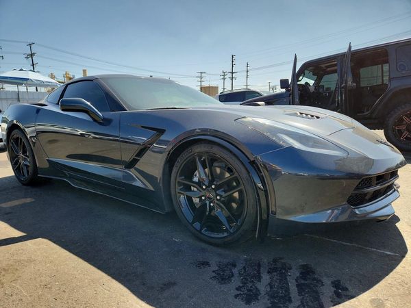 2019 CHEVROLET CORVETTE Stingray Standard 1LT — Passenger 3/4