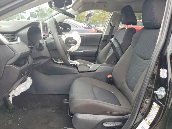 2025 TOYOTA RAV4 — DENT