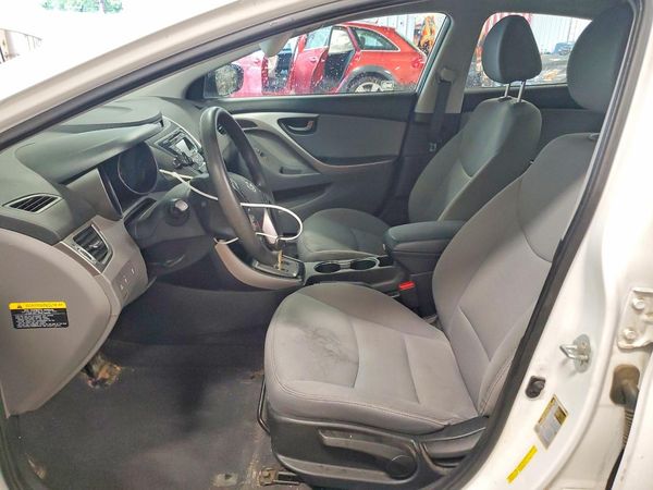 2013 HYUNDAI ELANTRA — DENT