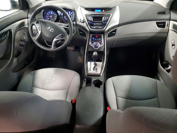 2013 HYUNDAI ELANTRA — CKPT