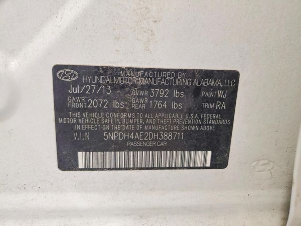 2013 HYUNDAI ELANTRA — VINS