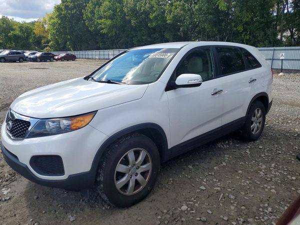 2012 KIA SORENTO GL(Middle-low grade) — Front 3/4