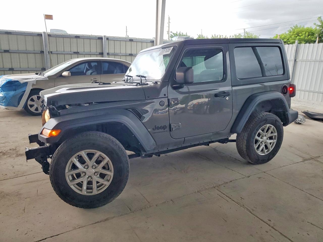 2023 JEEP WRANGLER — Front 3/4