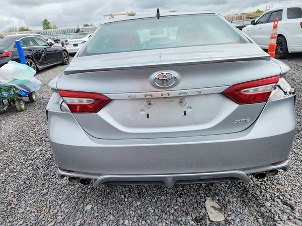 2019 TOYOTA CAMRY XSE — DIRR