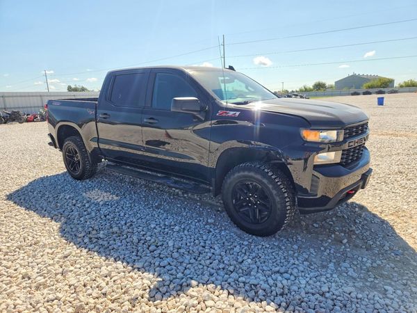 2022 CHEVROLET SILVERADO Trail Boss Custom — Passenger 3/4