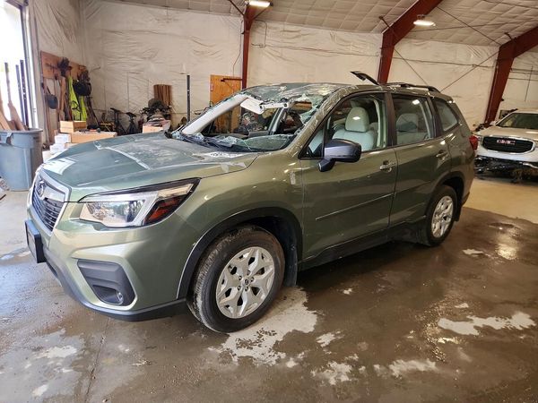 2021 SUBARU FORESTER — Front 3/4