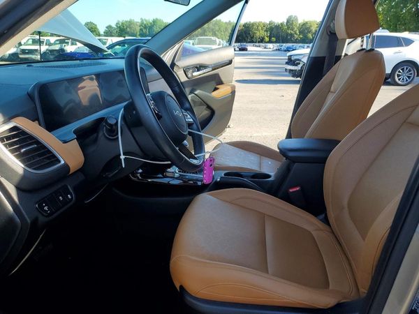 2024 KIA SELTOS — DENT