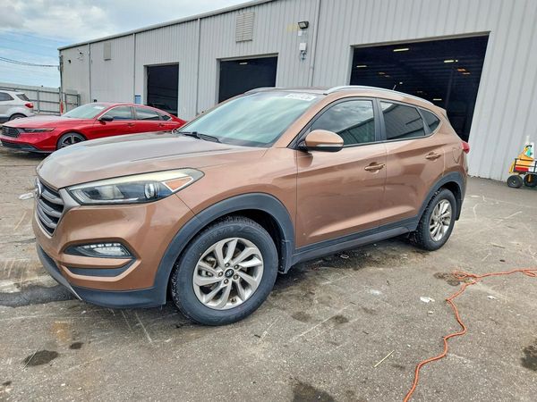 2016 HYUNDAI TUCSON — DSFA — Front 3/4