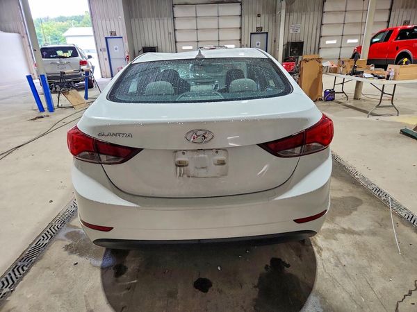 2016 HYUNDAI ELANTRA — DIRR