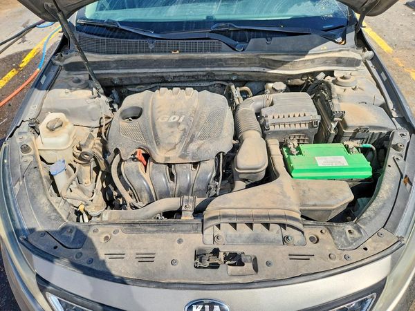 2015 KIA OPTIMA — Engine bay