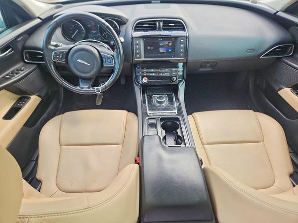 2018 JAGUAR XE — CKPT