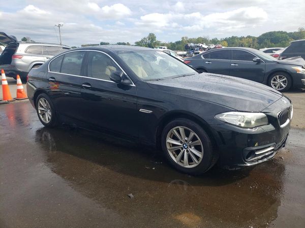 2016 BMW 528 xDrive — Passenger 3/4