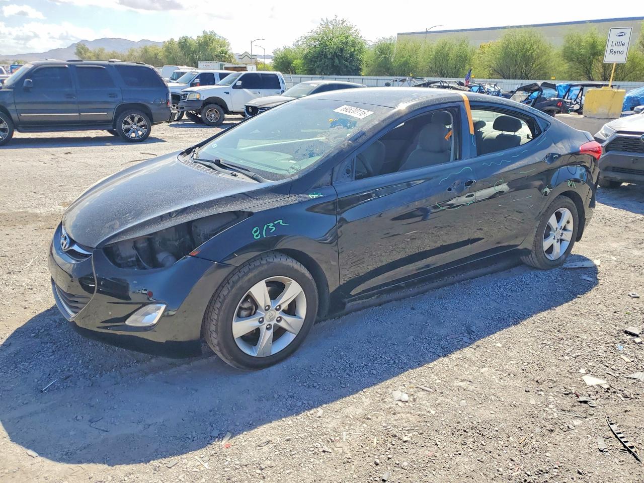 2013 HYUNDAI ELANTRA — Front 3/4