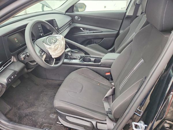 2026 HYUNDAI ELANTRA — DENT