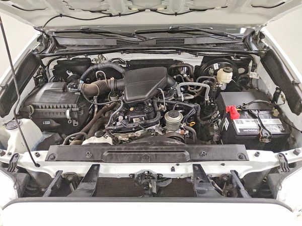 2022 TOYOTA TACOMA SR5 — Engine bay