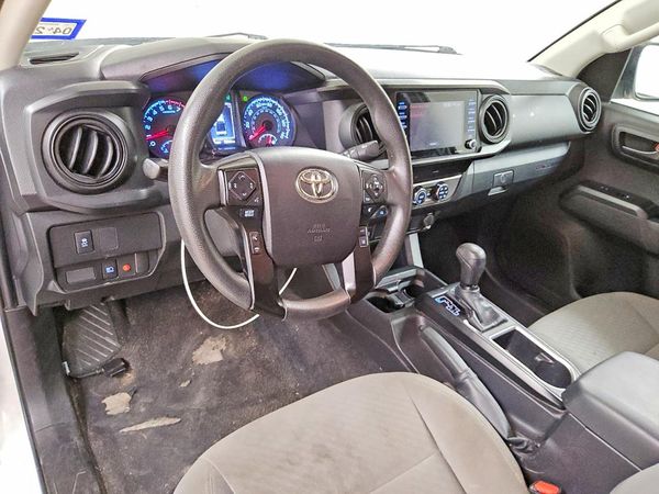 2022 TOYOTA TACOMA SR5 — CKPT