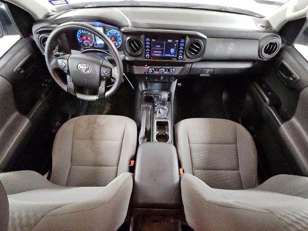 2022 TOYOTA TACOMA SR5 — CKPT