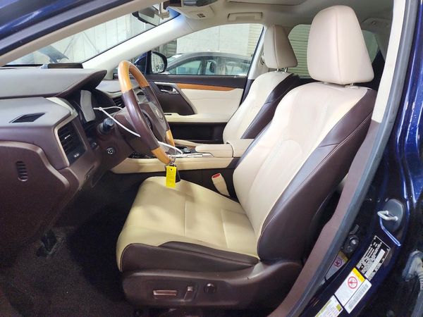 2017 LEXUS RX 350 — DENT