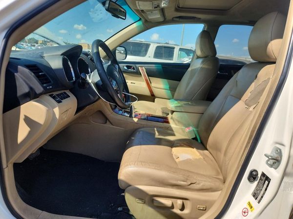 2012 TOYOTA HIGHLANDER Base/Hybrid — DENT