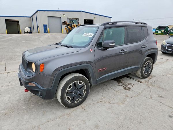 2017 JEEP RENEGADE — DSFA — Front 3/4