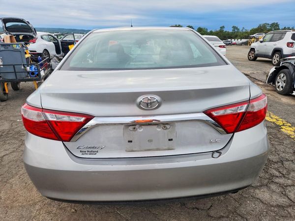 2016 TOYOTA CAMRY — DIRR