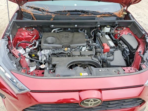 2021 TOYOTA RAV4 LE — Engine bay