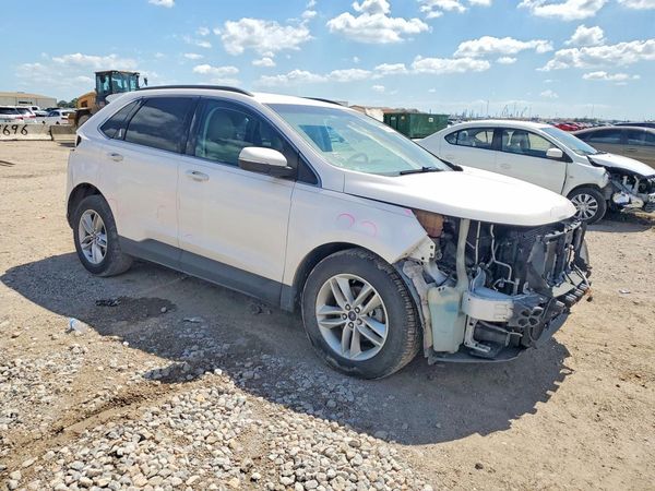 2017 FORD EDGE SEL — Passenger 3/4