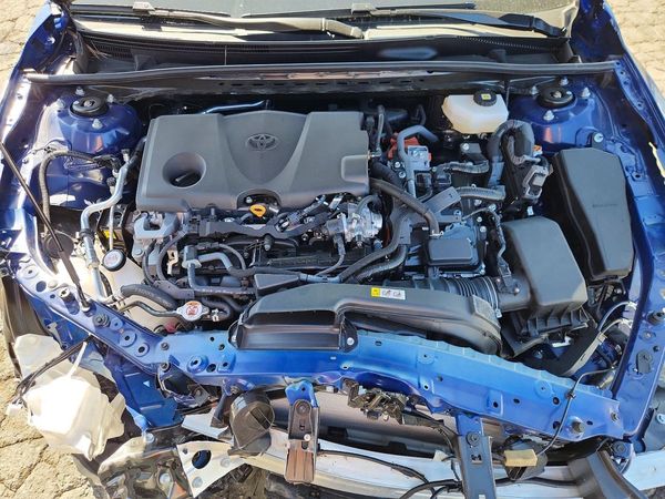 2026 TOYOTA CAMRY — Engine bay