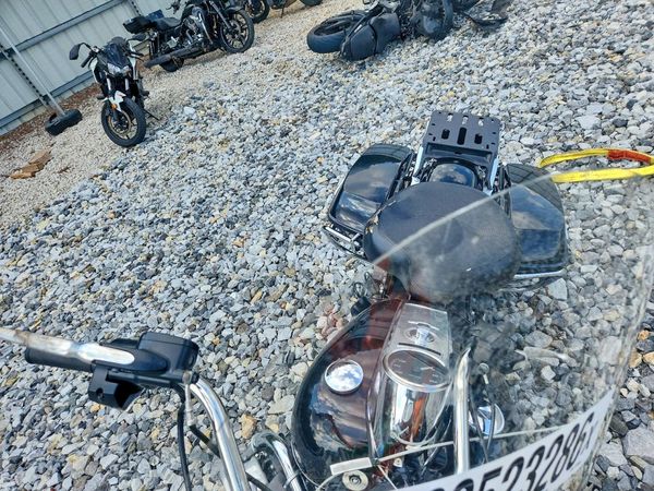 2019 HARLEY-DAVIDSON FL
