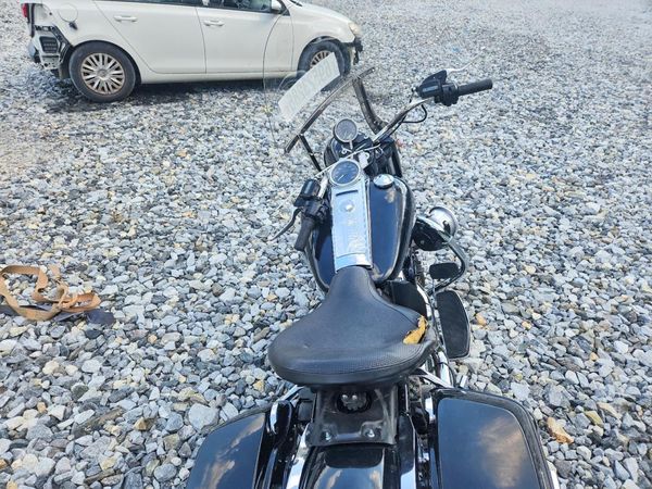 2019 HARLEY-DAVIDSON FL