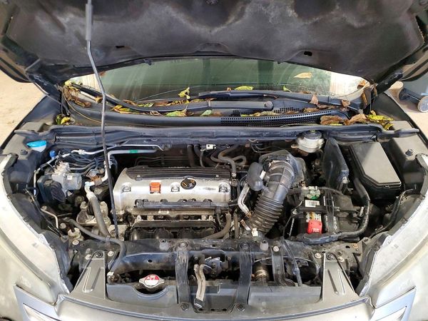 2014 HONDA CRV EX-L — Engine bay