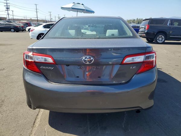 2012 TOYOTA CAMRY