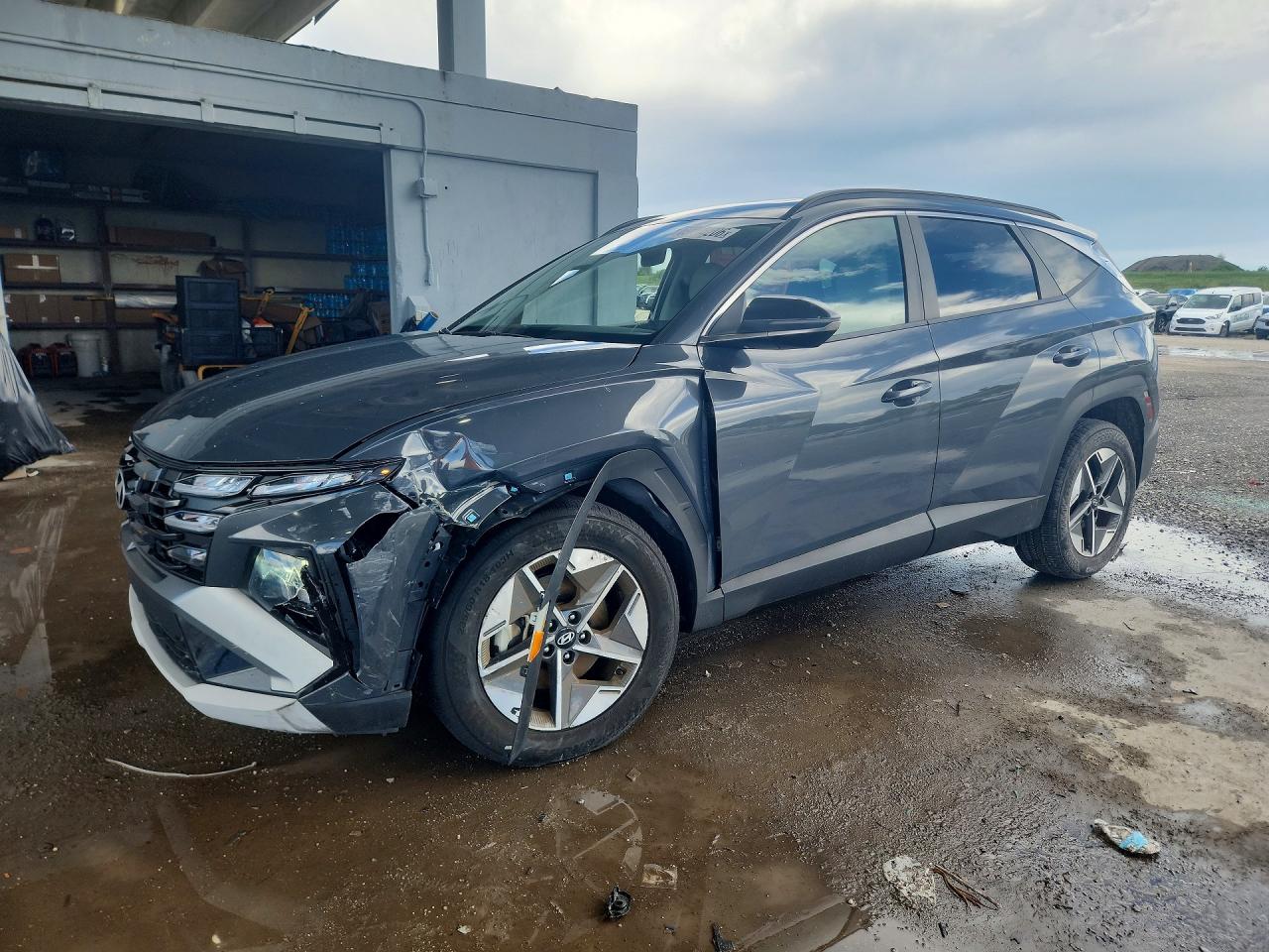 2025 HYUNDAI TUCSON — Front 3/4