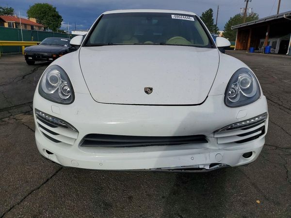 2013 PORSCHE CAYENNE — DIRF