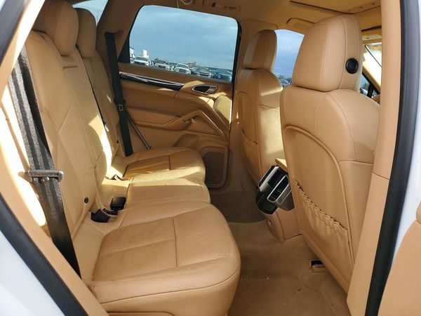 2013 PORSCHE CAYENNE — PSRS