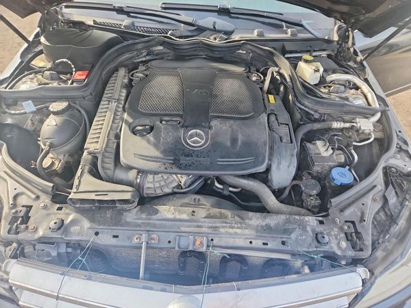 2013 MERCEDES-BENZ C C300 — Engine bay