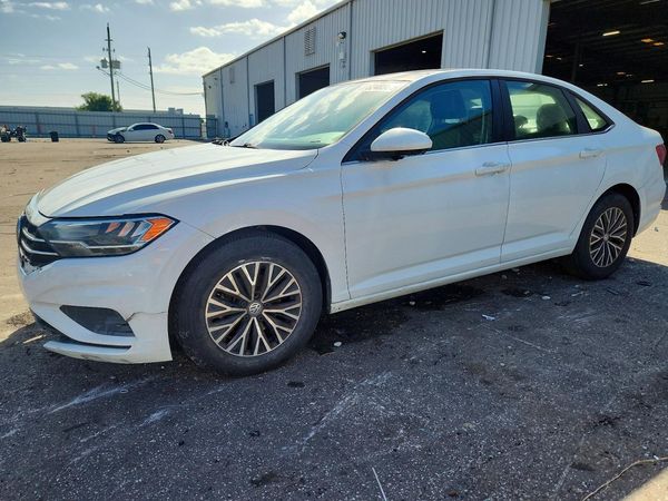 2019 VOLKSWAGEN JETTA — DSFA — Front 3/4